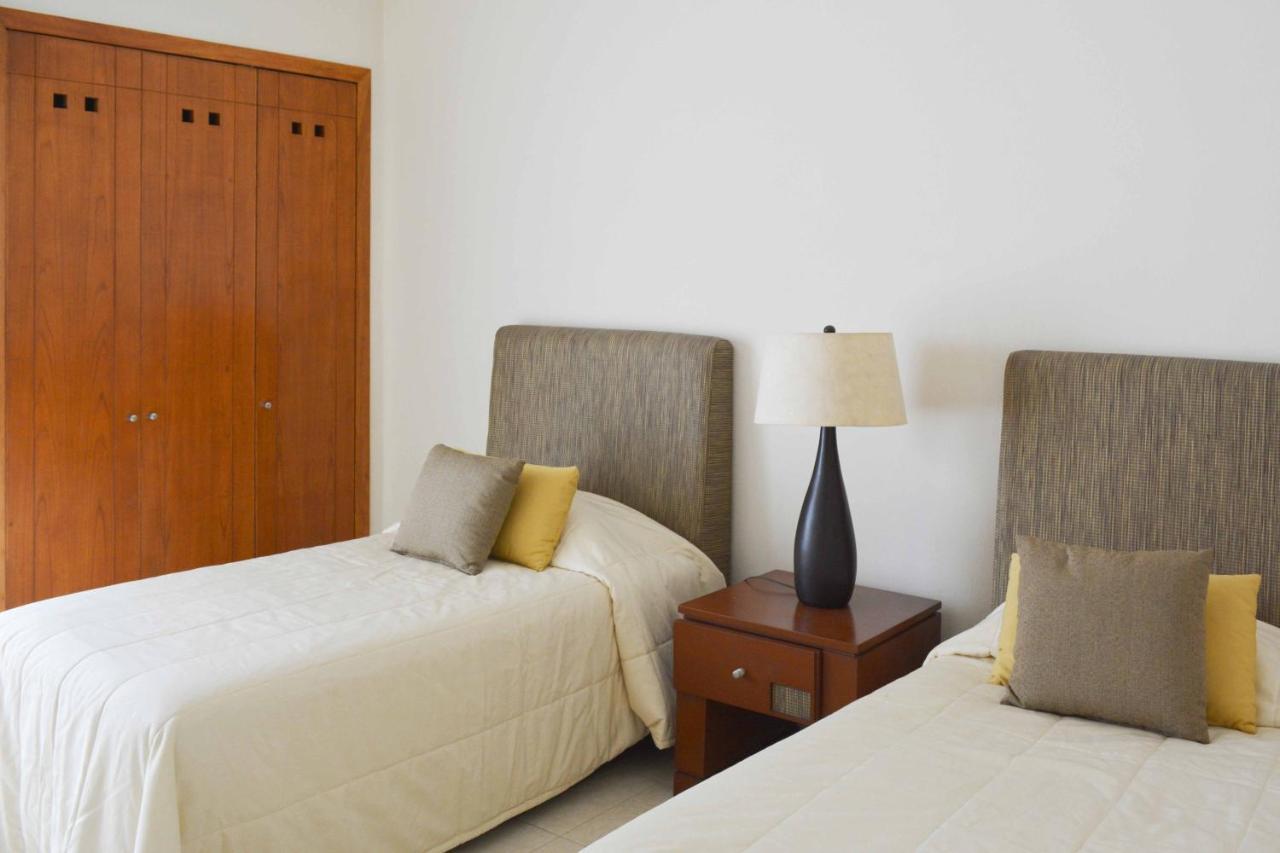 Condo Mayan Lakes Acapulco Exterior photo